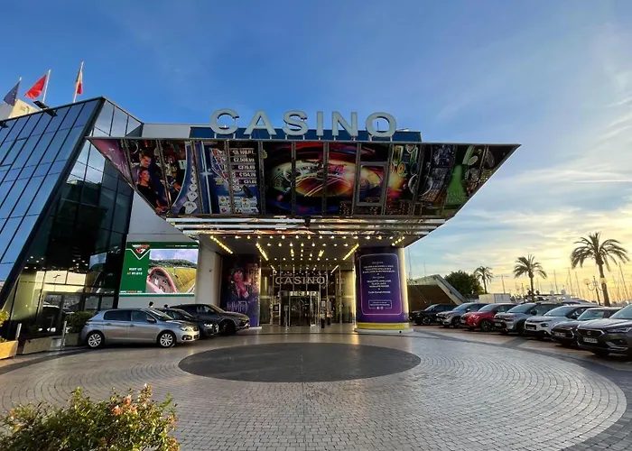 A 3-room 5 Minutes Walk From The Palais Des Festivals Cannes